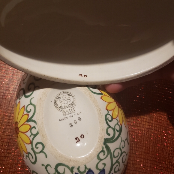 Home Decor - Picture 5 of 7